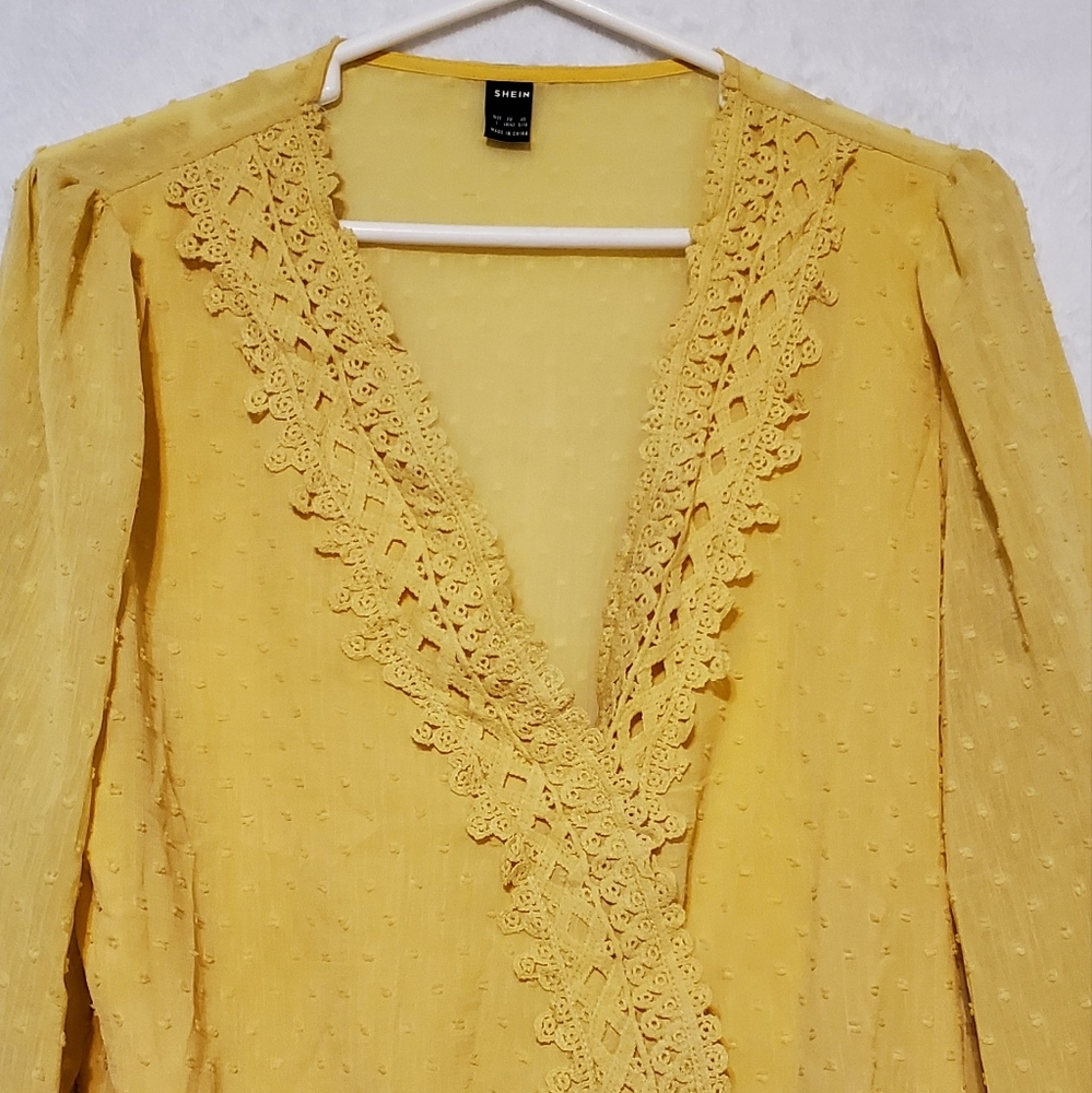 SHEIN Blouse